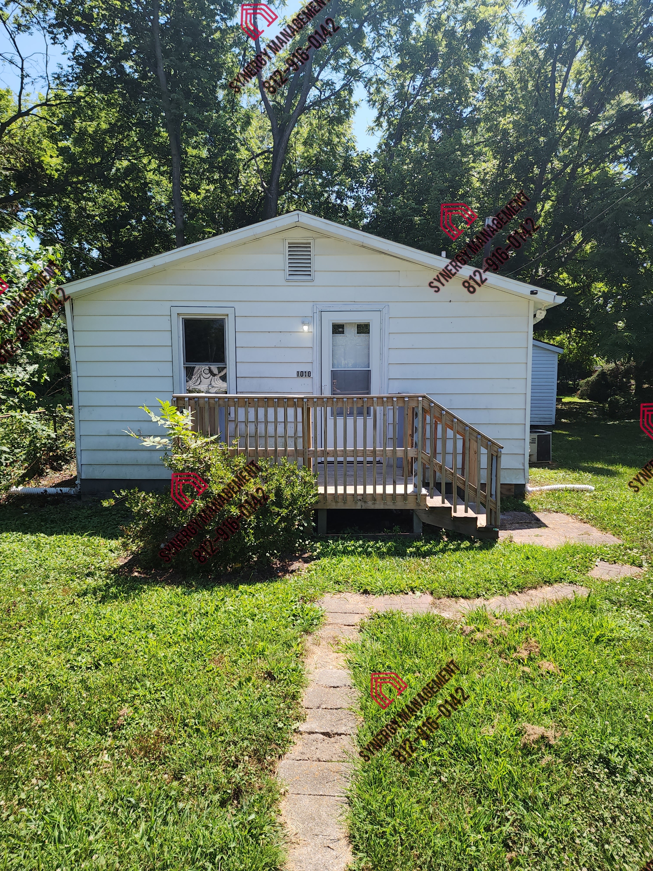 Property main image